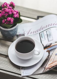 coffee-flower-reading-magazine
